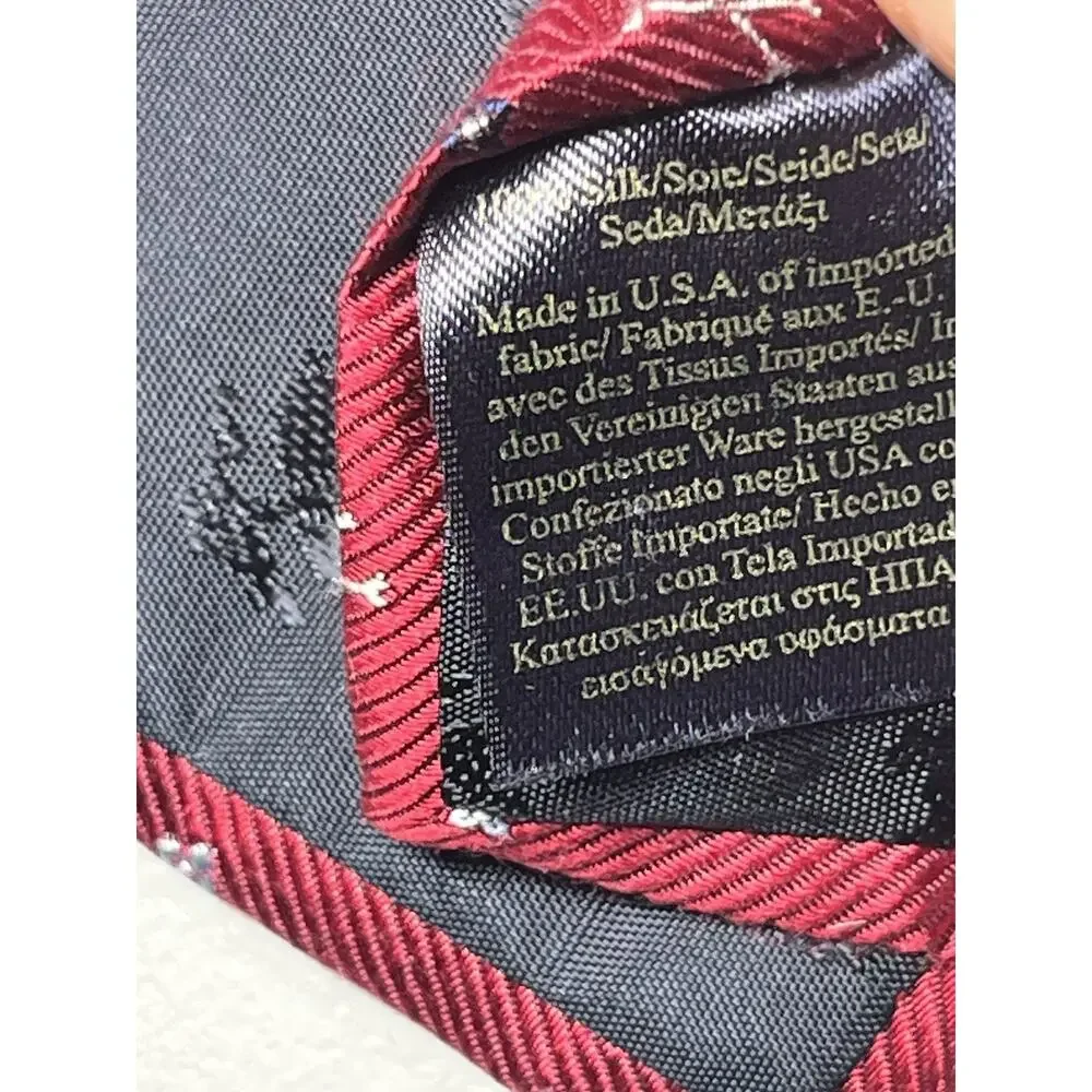 Brooks Brothers Silk Tie Red Flying Pig Logo Floral Mens Necktie 3 1/4